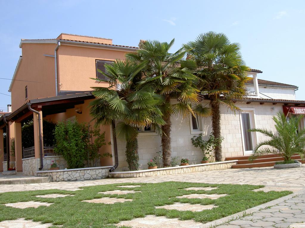 פונטנה Apartments Kori מראה חיצוני תמונה