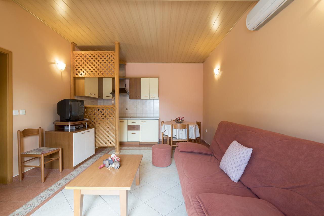 פונטנה Apartments Kori מראה חיצוני תמונה