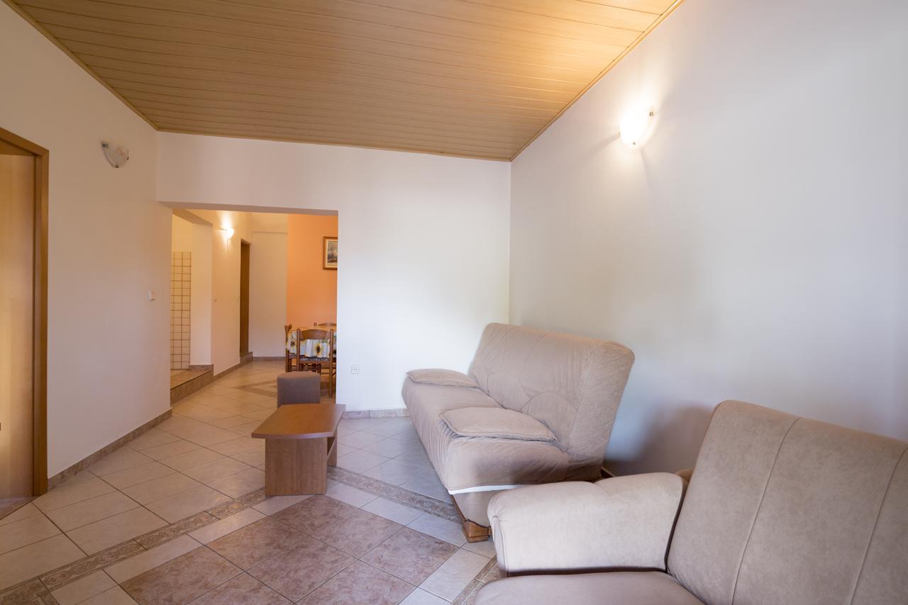 פונטנה Apartments Kori מראה חיצוני תמונה